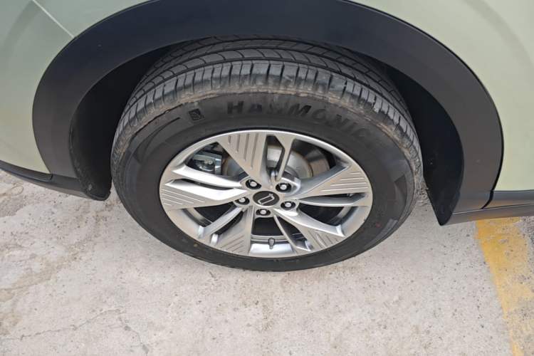 Used Bestune Yueyi 03 2025 445km Joyful Edition Exterior 3