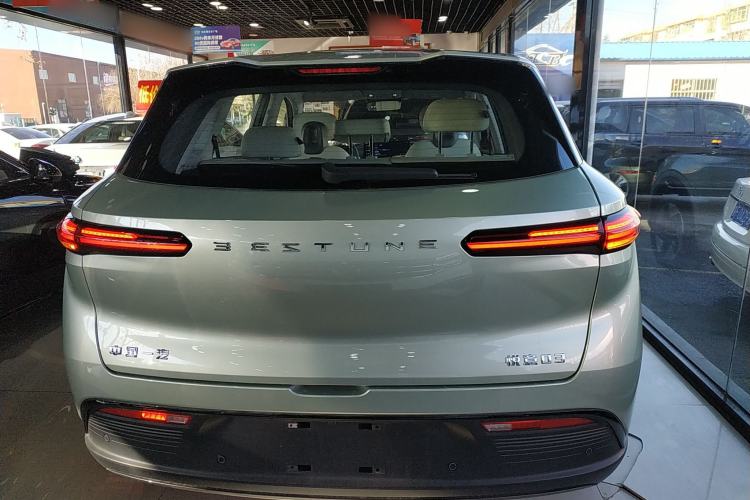 Used Bestune Yueyi 03 2025 565km Premium Edition Exterior 4