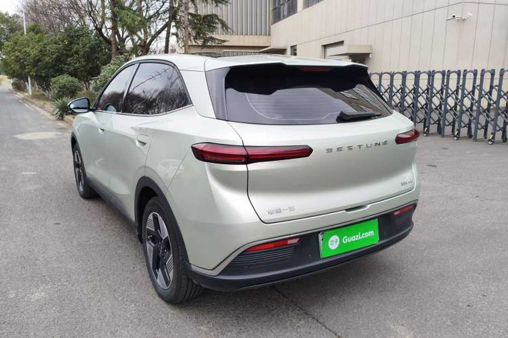Used Bestune Yueyi 03 2025 565km Premium Edition Exterior 5