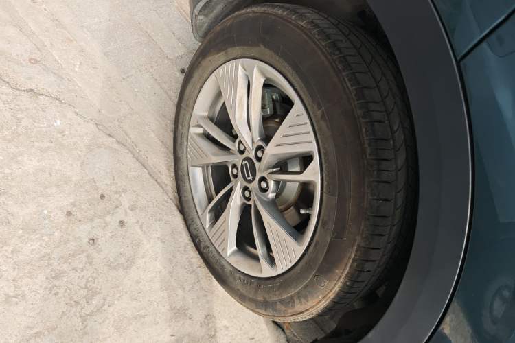 Used Bestune Yueyi 03 2025 445km Joyful Edition Exterior 5
