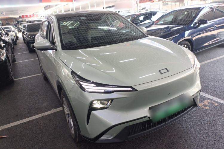 Used Bestune Yueyi 03 2025 445km Joyful Edition Front Right 45 Deg