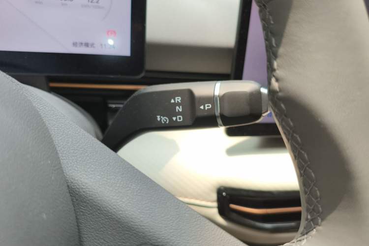 Used Bestune Yueyi 03 2025 565km Enjoy Edition Gear Lever
