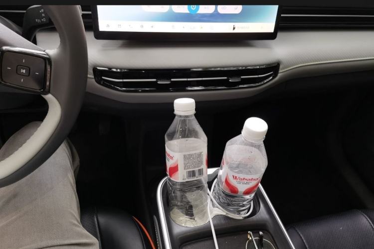 Used Bestune Yueyi 03 2025 445km Quality Selection Edition Interior 1