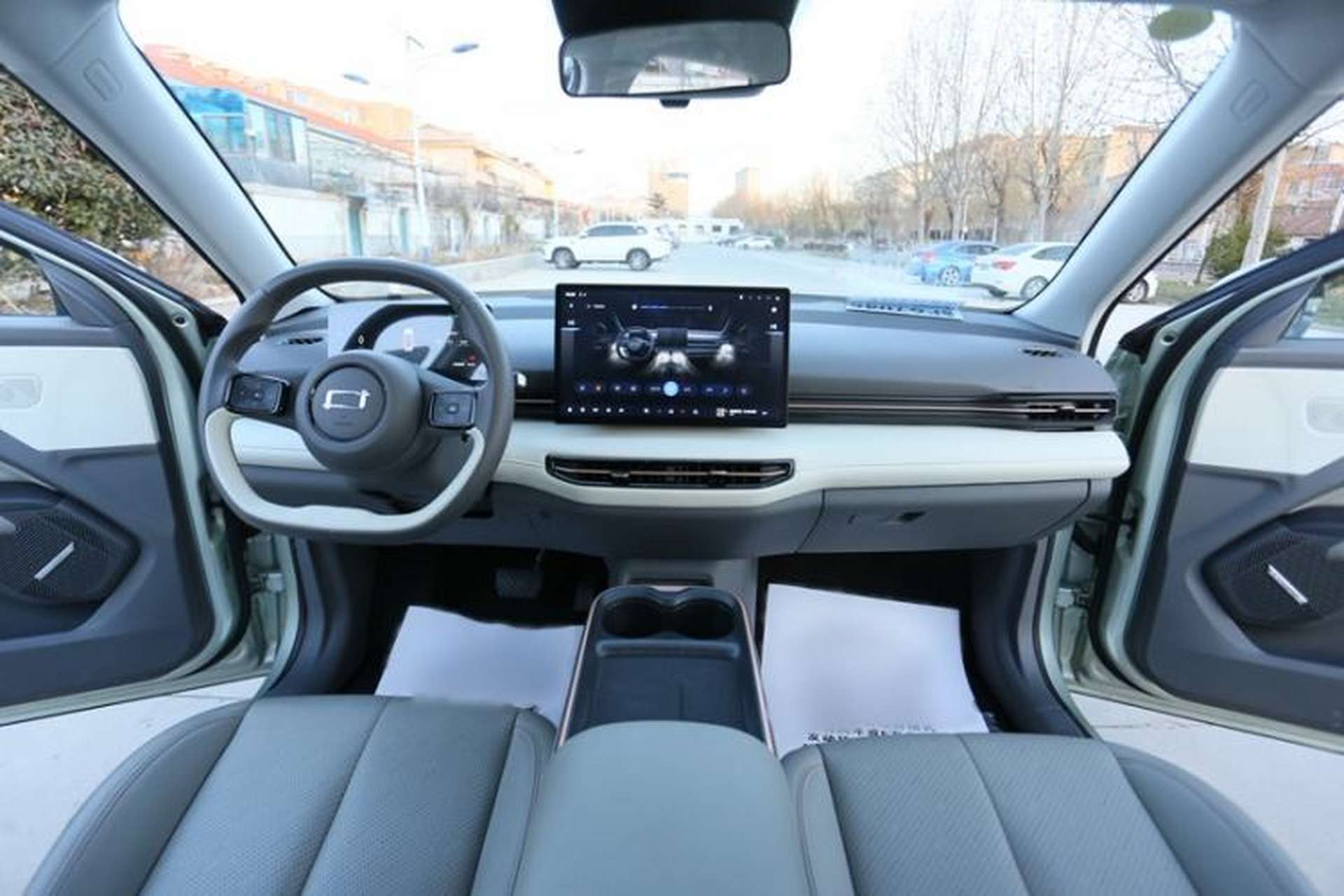 Used Bestune Yueyi 03 2025 565km Premium Edition Interior 1
