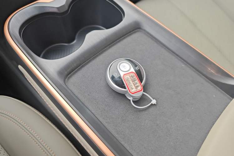 Used Bestune Yueyi 03 2025 445km Joyful Edition Interior 1