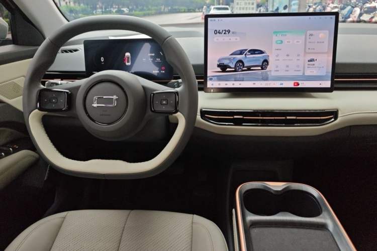 Used Bestune Yueyi 03 2025 445km Joyful Edition Interior 2