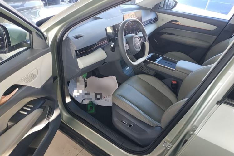 Used Bestune Yueyi 03 2025 565km Premium Edition Interior 3