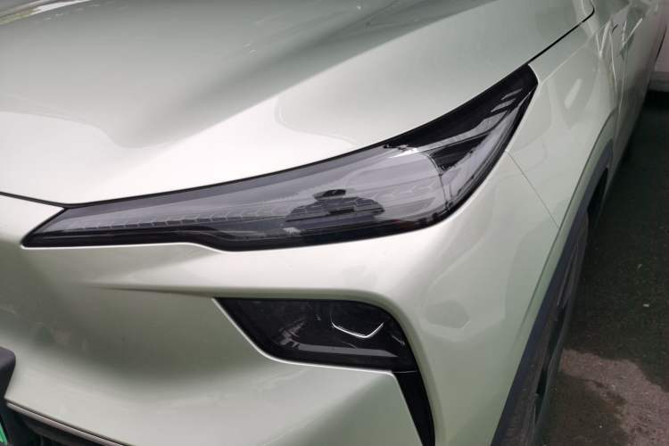 Used Bestune Yueyi 03 2025 565km Premium Edition Left Front Headlight