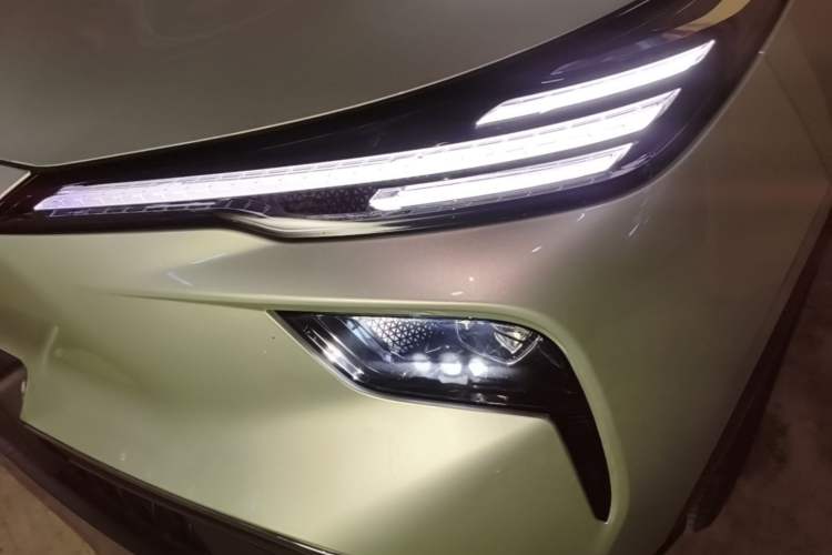 Used Bestune Yueyi 03 2025 565km Premium Edition Left Front Headlight
