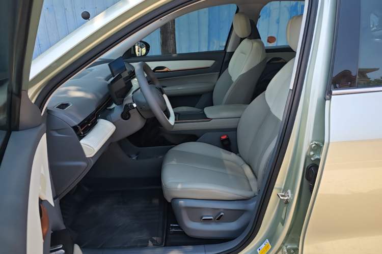 Used Bestune Yueyi 03 2025 565km Enjoy Edition Left Front Seat