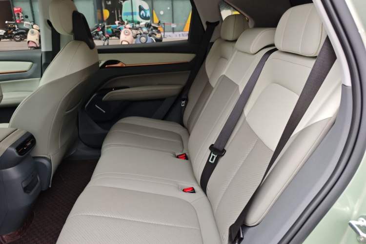 Used Bestune Yueyi 03 2025 445km Joyful Edition Left Rear Seat