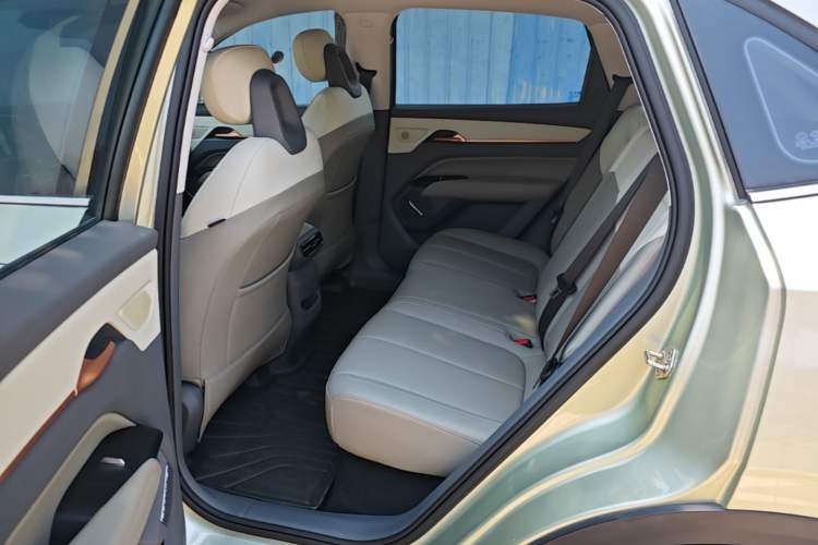 Used Bestune Yueyi 03 2025 565km Enjoy Edition Left Rear Seat