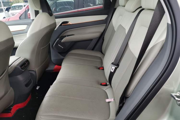 Used Bestune Yueyi 03 2025 565km Premium Edition Left Rear Seat