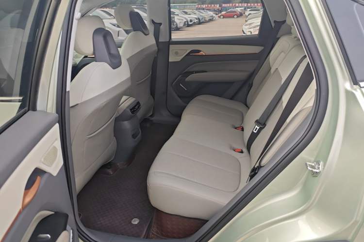 Used Bestune Yueyi 03 2025 445km Joyful Edition Left Rear Seat