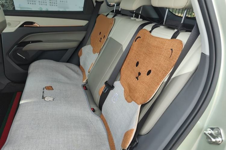 Used Bestune Yueyi 03 2025 565km Premium Edition Left Rear Seat
