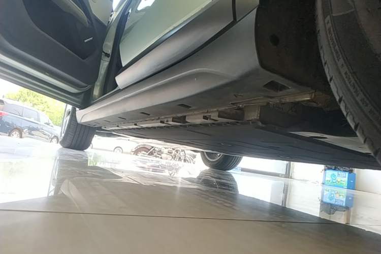 Used Bestune Yueyi 03 2025 565km Comfort Edition Left Side Sill
