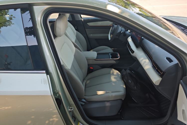 Used Bestune Yueyi 03 2025 565km Enjoy Edition Right Front Seat