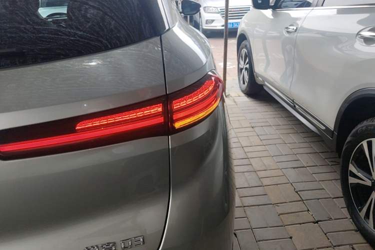 Used Bestune Yueyi 03 2025 565km Premium Edition Right Rear Taillight
