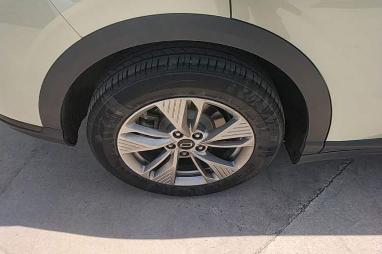 Used Bestune Yueyi 03 2025 565km Comfort Edition Right Rear Wheel Hub