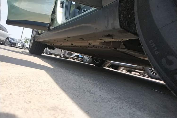 Used Bestune Yueyi 03 2025 565km Comfort Edition Right Side Sill