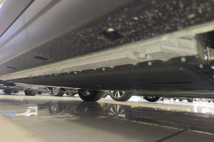 Used Bestune Yueyi 03 2025 445km Joyful Edition Right Side Sill