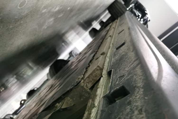 Used Bestune Yueyi 03 2025 565km Premium Edition Right Side Sill