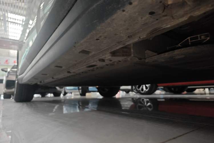 Used Bestune Yueyi 03 2025 445km Quality Selection Edition Right Side Sill