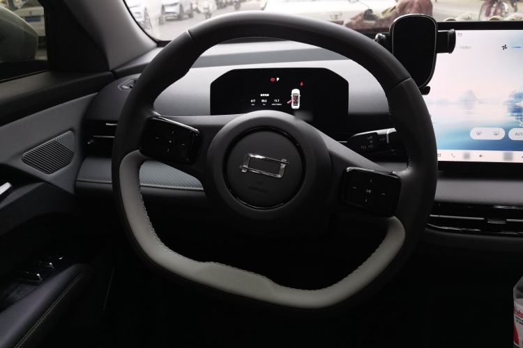 Used Bestune Yueyi 03 2025 445km Quality Selection Edition Steering Wheel