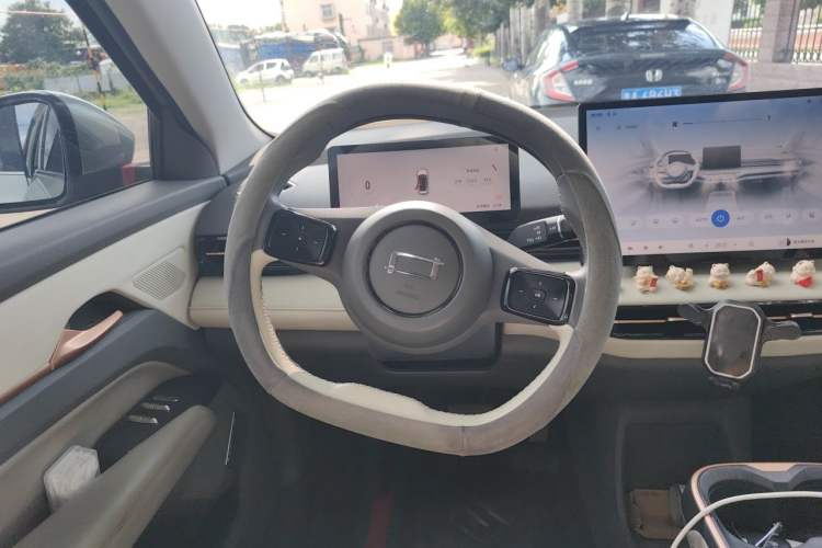 Used Bestune Yueyi 03 2025 565km Premium Edition Steering Wheel