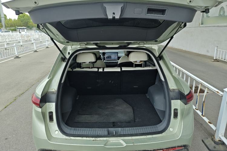 Used Bestune Yueyi 03 2025 445km Quality Selection Edition Trunk