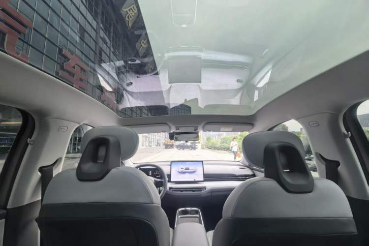 Used Bestune Yueyi 03 2025 565km Enjoy Edition Interior 6