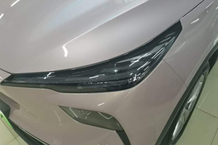 Used Bestune Yueyi 03 2025 445km Joyful Edition Left Front Headlight