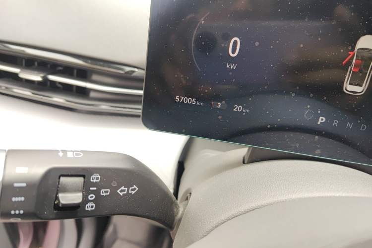 Used Bestune Yueyi 03 2025 565km Enjoy Edition Odometer Close Up