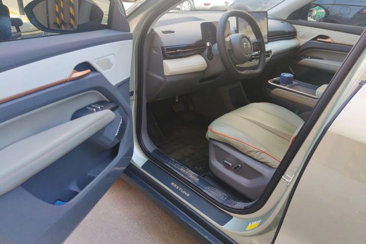 Used Bestune Yueyi 03 2025 565km Premium Edition Driver Seat