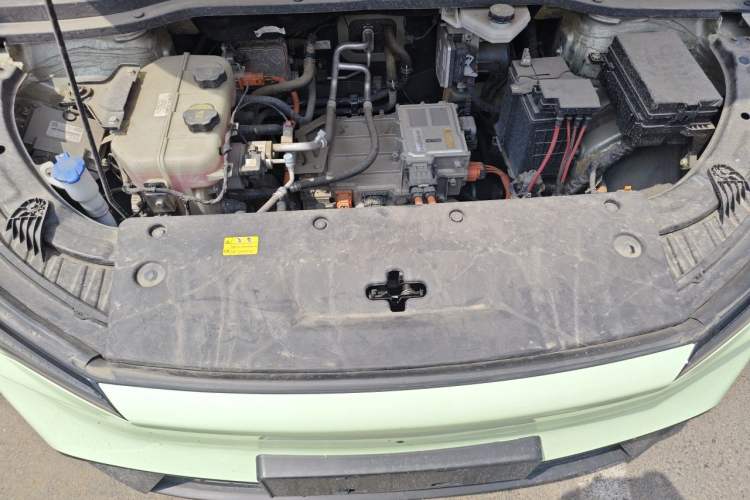 Used Bestune Yueyi 03 2025 565km Premium Edition Engine Bay