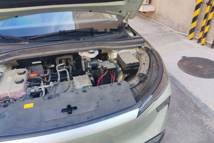 Used Bestune Yueyi 03 2025 565km Premium Edition Engine Bay Left