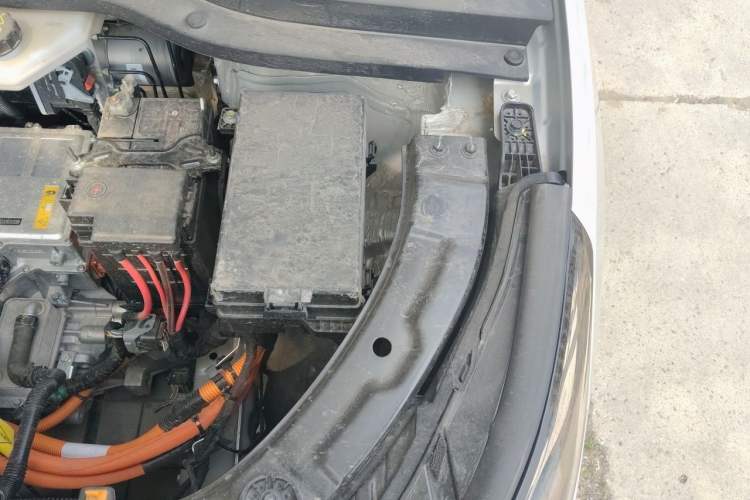 Used Bestune Yueyi 03 2025 445km Quality Selection Edition Engine Bay Left