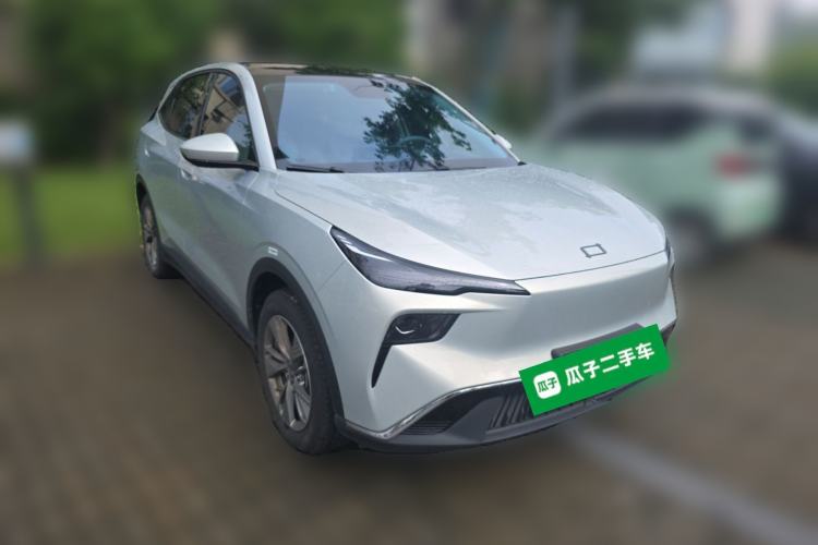 Used Bestune Yueyi 03 2025 445km Joyful Edition Front Right 45 Deg