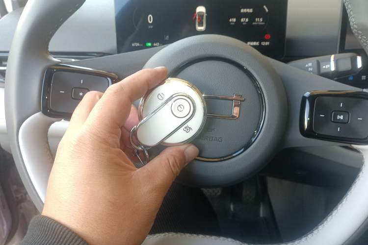 Used Bestune Yueyi 03 2025 565km Premium Edition Interior 1