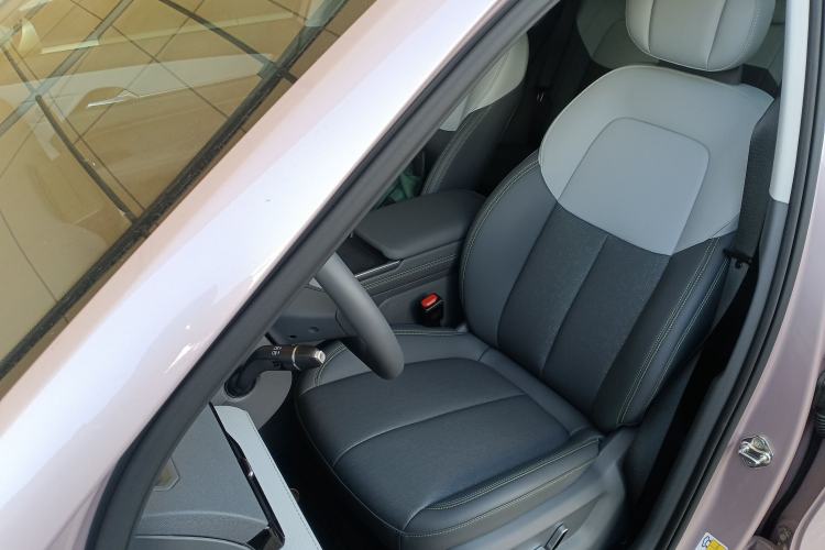 Used Bestune Yueyi 03 2025 565km Premium Edition Left Front Seat