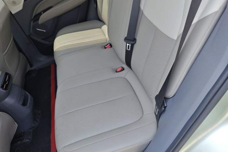 Used Bestune Yueyi 03 2025 565km Premium Edition Left Rear Seat