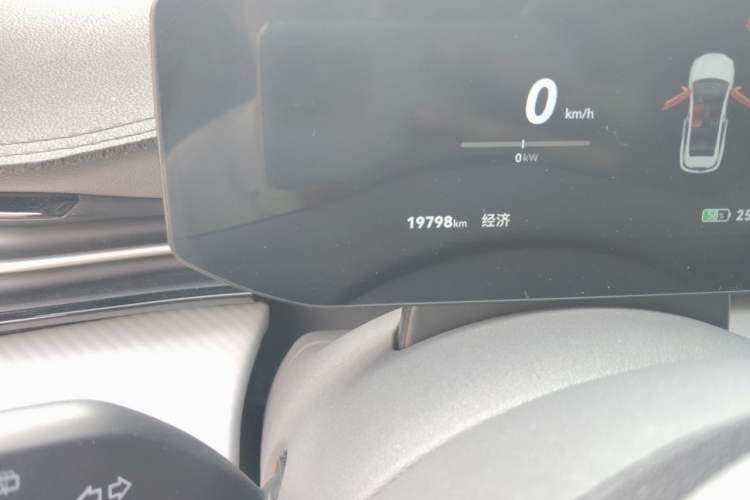 Used Bestune Yueyi 03 2025 445km Quality Selection Edition Odometer Close Up