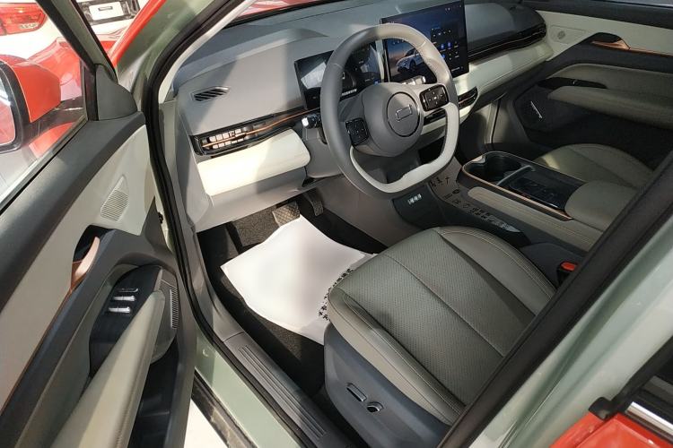 Used Bestune Yueyi 03 2025 565km Premium Edition Driver Seat