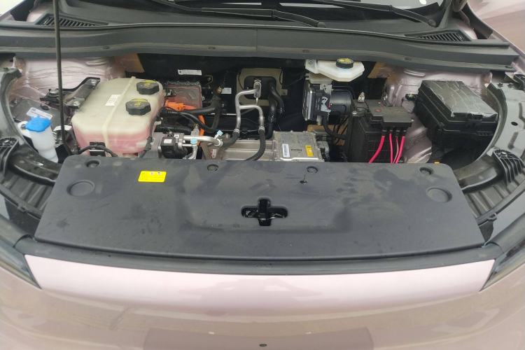 Used Bestune Yueyi 03 2025 565km Premium Edition Engine Bay