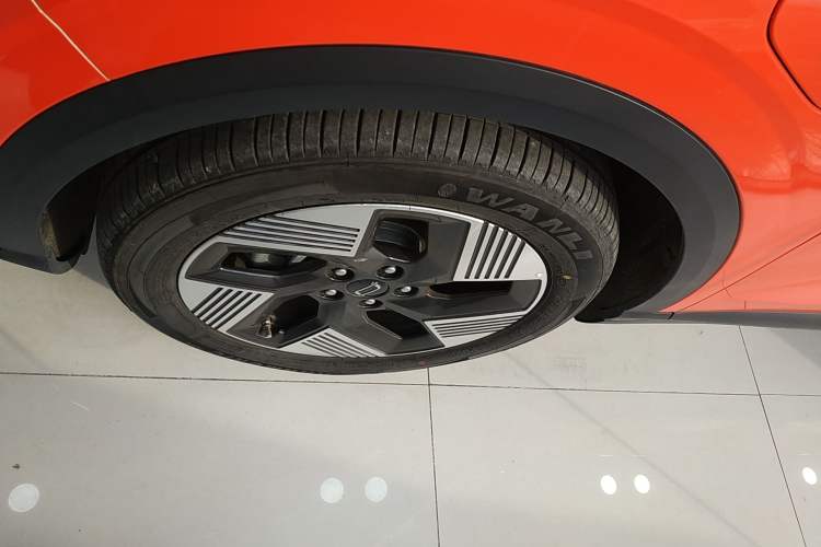 Used Bestune Yueyi 03 2025 565km Premium Edition Left Front Wheel Hub