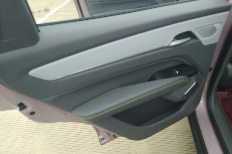 Used Bestune Yueyi 03 2025 565km Premium Edition Left Rear Door Interior