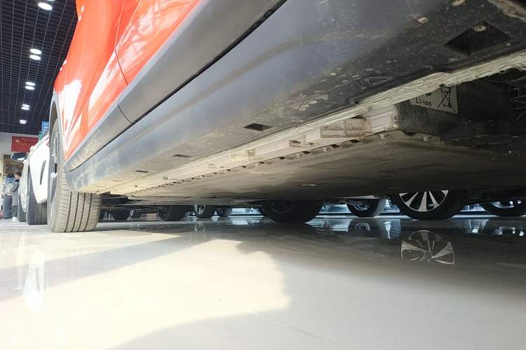 Used Bestune Yueyi 03 2025 565km Premium Edition Left Side Sill