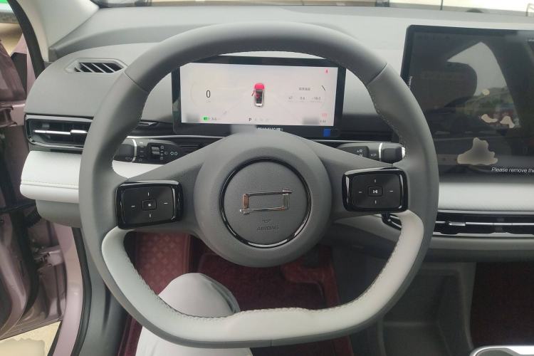 Used Bestune Yueyi 03 2025 565km Premium Edition Steering Wheel