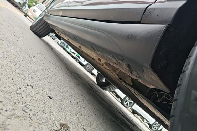 Used Bestune Yueyi 03 2025 445km Joyful Edition Right Side Sill