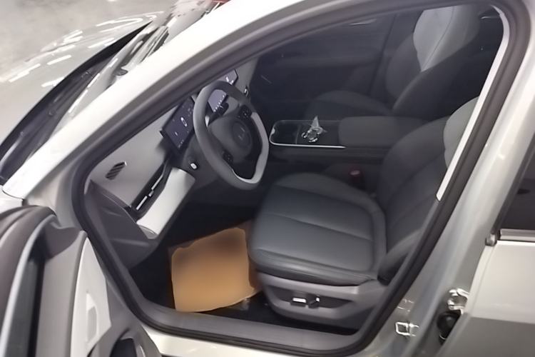 Used Bestune Yueyi 03 2025 445km Joyful Edition Driver Seat